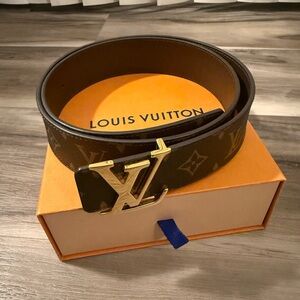 LV Initiales Belt / Reversible - Size 90 in 40mm
